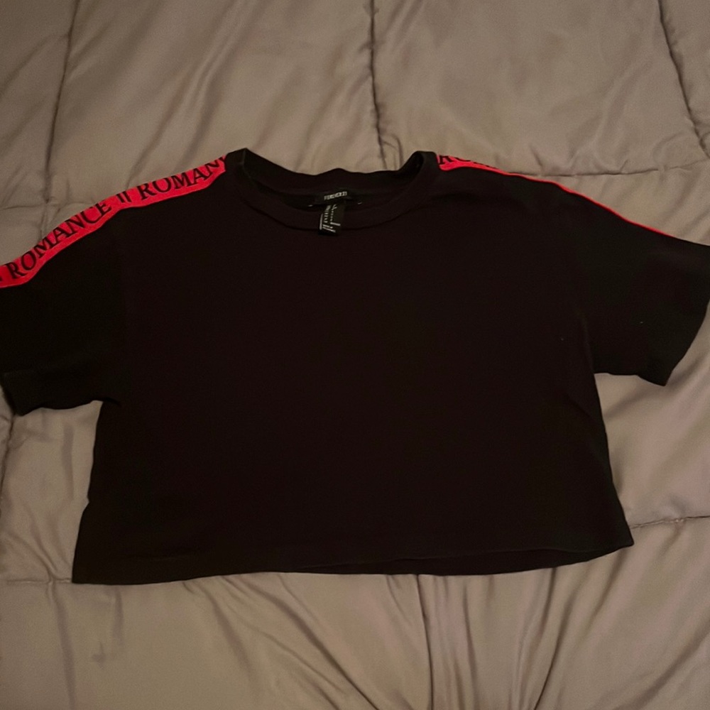 Black crop top